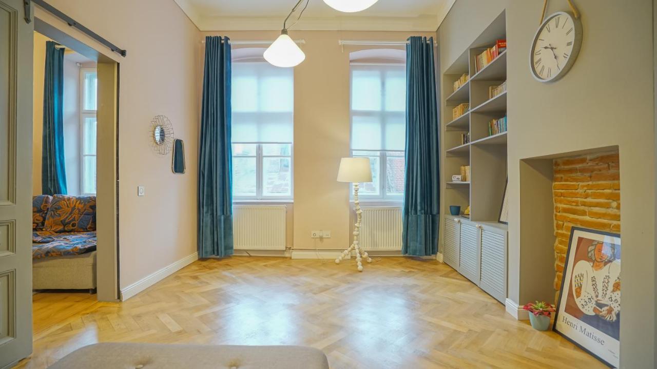 Coroni Republic Apart Apartment Brasov Exterior photo